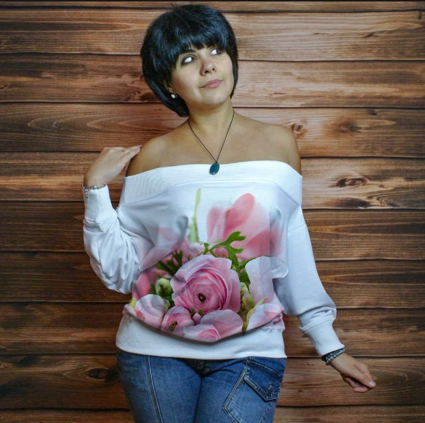 Жіночий світшот-з відкритими плечима з 3D принтом на тему: Рожеві квіти